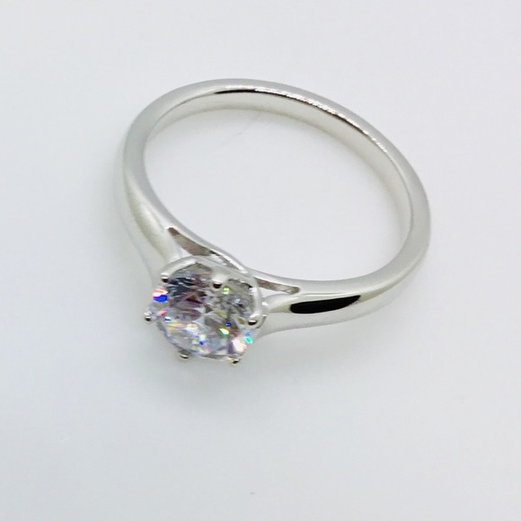 Ladies Cubic Zirconia Engagement Ring - Picture 2 of 3